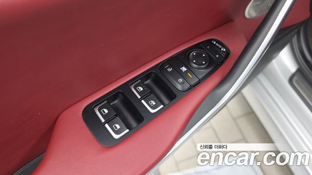 Kia Stinger 2018 — photo 29
