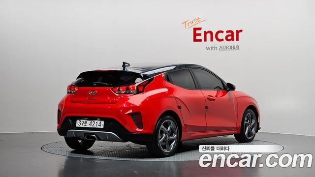 Hyundai Veloster 2018 — photo 2