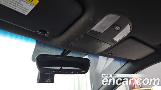 Hyundai Veloster 2018 — photo 26