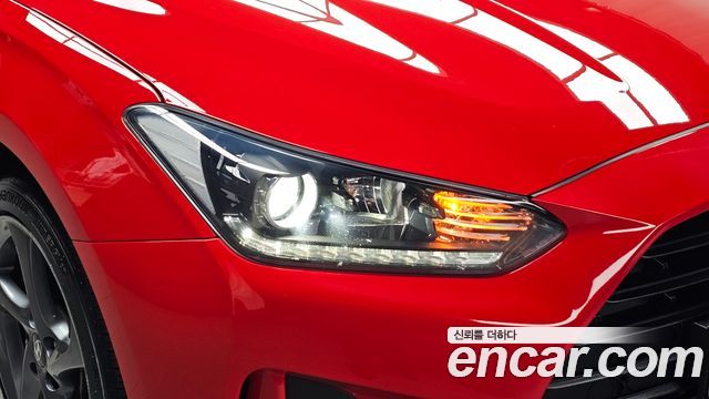 Hyundai Veloster 2018 — photo 8