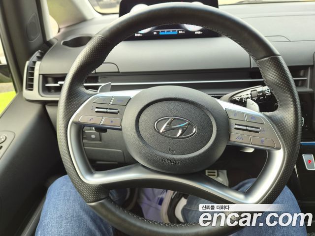 Hyundai Staria 2023 — photo 10