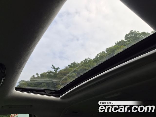 Hyundai Staria 2023 — photo 15