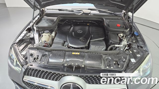 Mercedes-Benz GLE-Class 2022 — photo 6