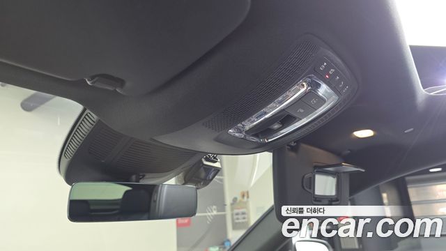 Mercedes-Benz GLE-Class 2022 — photo 24