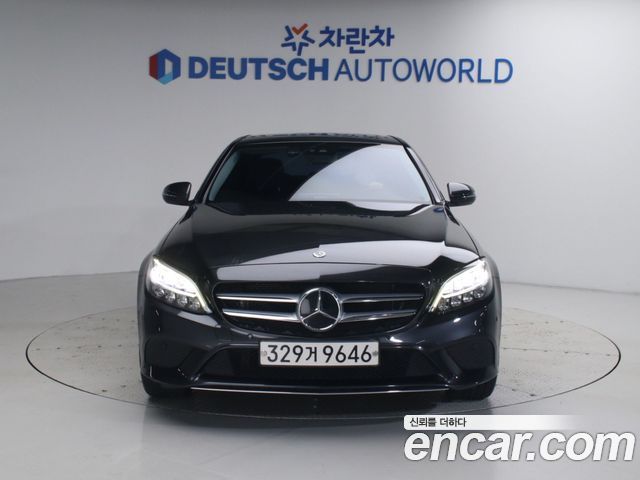 Mercedes-Benz C-Class 2020 — photo 3