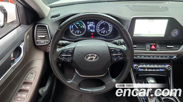 Hyundai Grandeur 2019 — photo 13