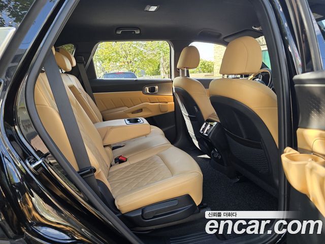 Kia Sorento 2023 — photo 9