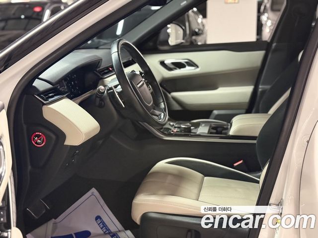 Land Rover Range Rover Velar 2018 — photo 5