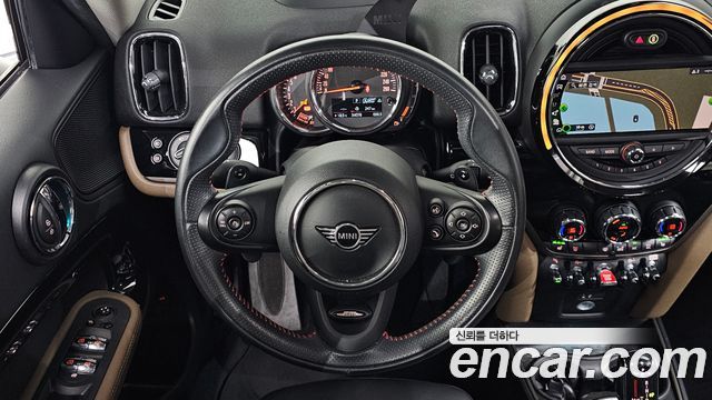 Mini Countryman 2020 — photo 19