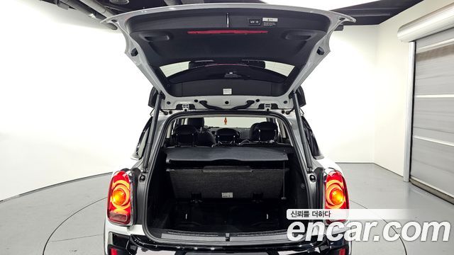 Mini Countryman 2020 — photo 26