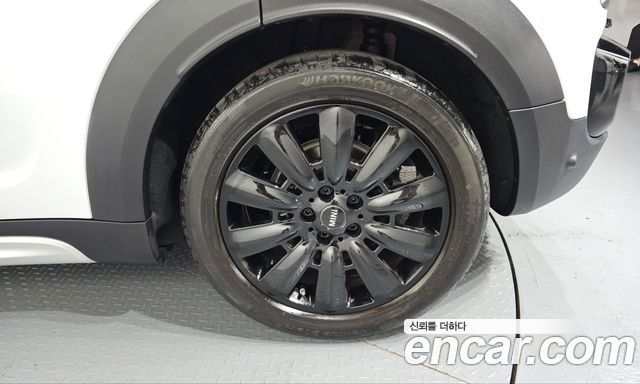 Mini Countryman 2020 — photo 7