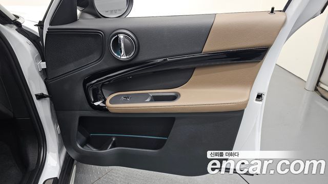 Mini Countryman 2020 — photo 14