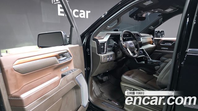 GMC Sierra 2024 — photo 10