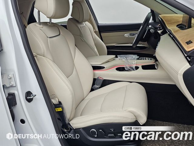 Genesis GV70 2024 — photo 10