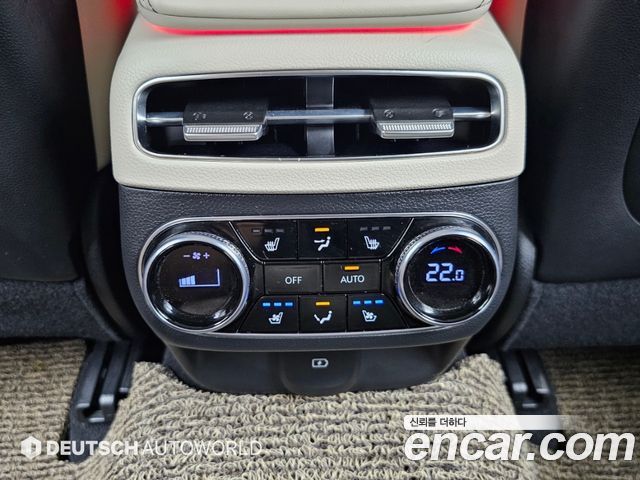 Genesis GV70 2024 — photo 16