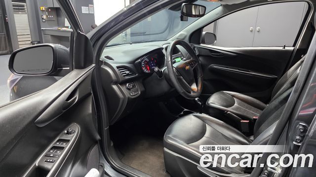 Chevrolet Korea Spark 2017 — photo 13