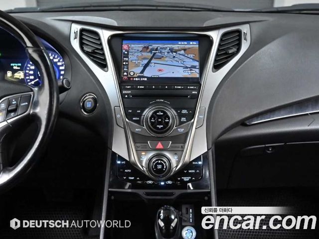 Hyundai Grandeur 2012 — photo 14