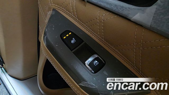 Kia Canival 2025 — photo 25
