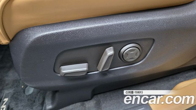 Kia Canival 2025 — photo 28