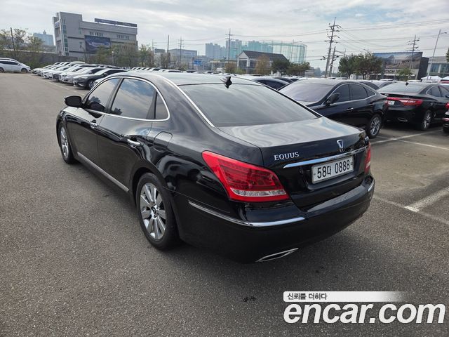Hyundai Equus 2012 — photo 4