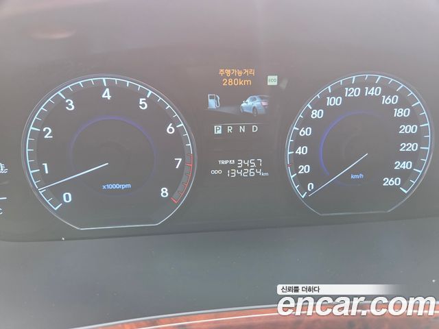Hyundai Equus 2012 — photo 8