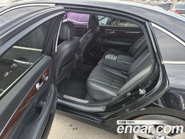 Hyundai Equus 2012 — photo 11