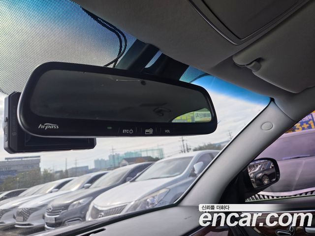 Hyundai Equus 2012 — photo 18