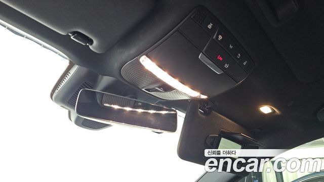 Mercedes-Benz E-Class 2022 — photo 18