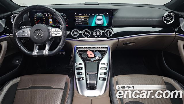 Mercedes-Benz AMG GT 2021 — photo 10