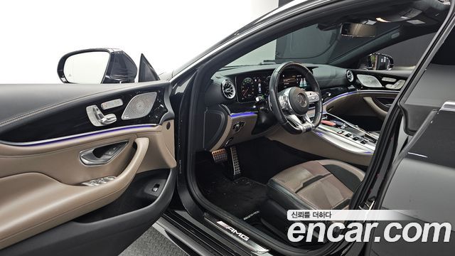 Mercedes-Benz AMG GT 2021 — photo 13