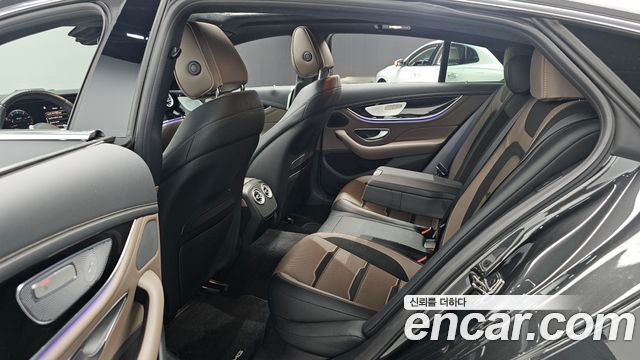 Mercedes-Benz AMG GT 2021 — photo 17