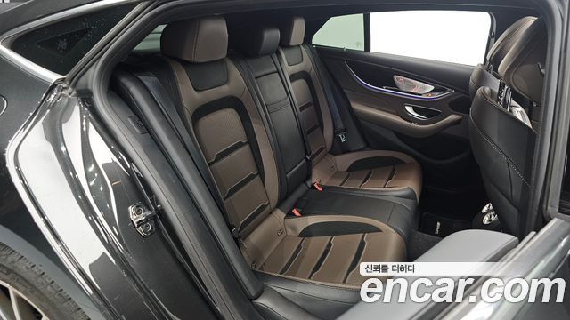 Mercedes-Benz AMG GT 2021 — photo 18