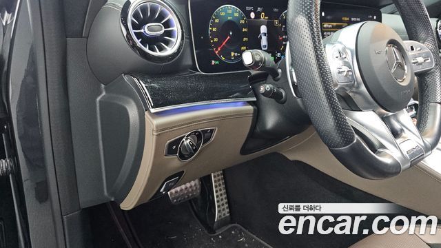 Mercedes-Benz AMG GT 2021 — photo 19