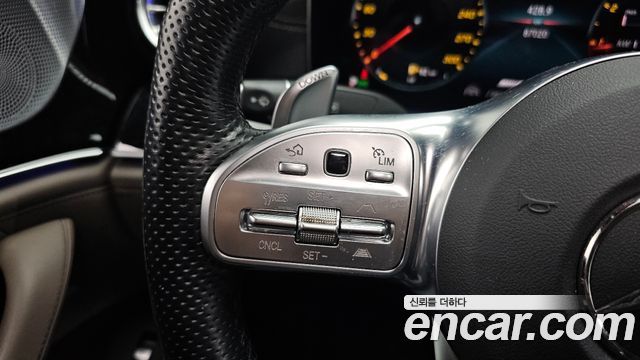 Mercedes-Benz AMG GT 2021 — photo 29