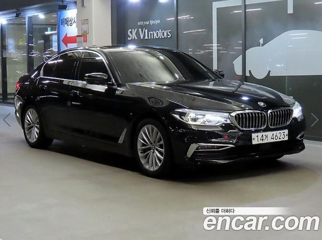 BMW 5-Series 2019 — photo 2