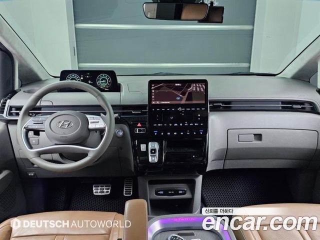 Hyundai Staria 2023 — photo 7
