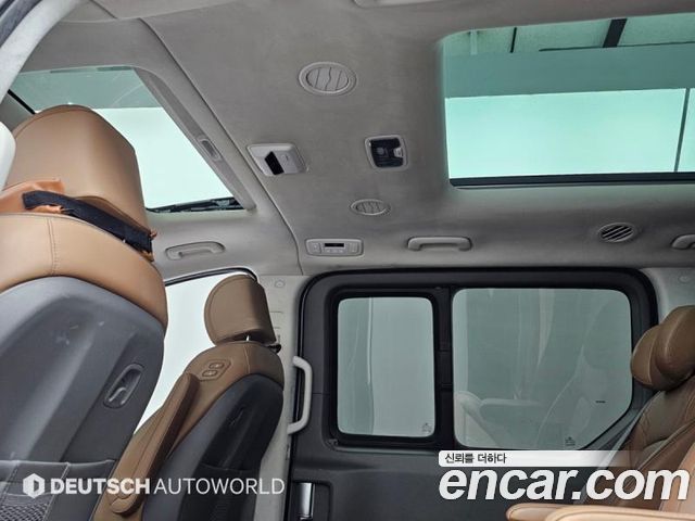 Hyundai Staria 2023 — photo 18