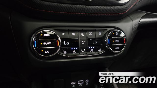 Chevrolet Korea Trailblazer 2023 — photo 24