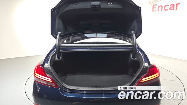 Genesis G70 2019 — photo 23