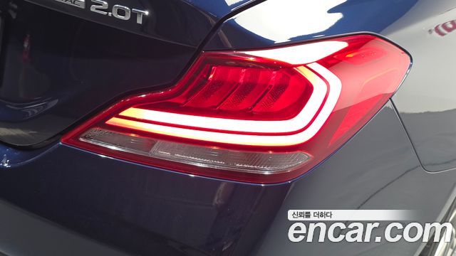 Genesis G70 2019 — photo 9
