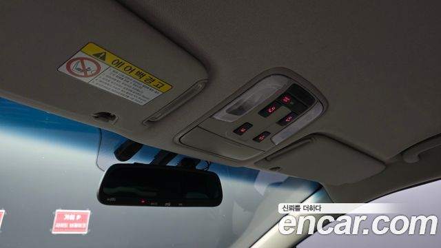 Kia Canival 2018 — photo 23