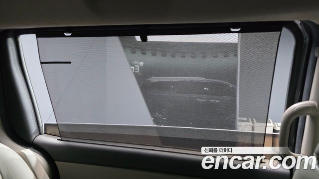 Kia Canival 2018 — photo 27