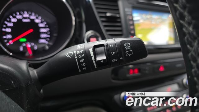 Kia Canival 2018 — photo 29