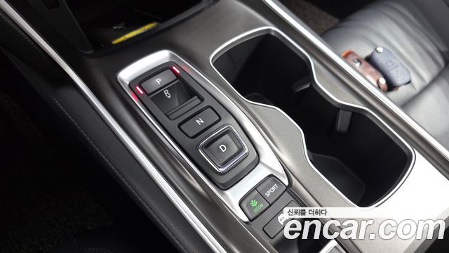 Honda Accord 2022 — photo 12