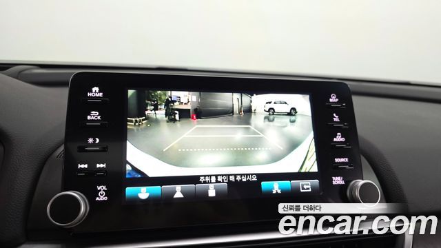 Honda Accord 2022 — photo 21