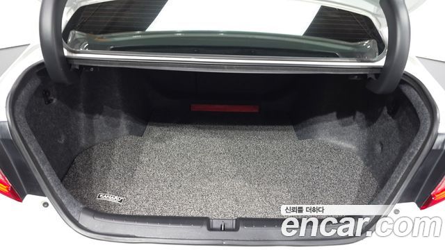 Honda Accord 2022 — photo 23