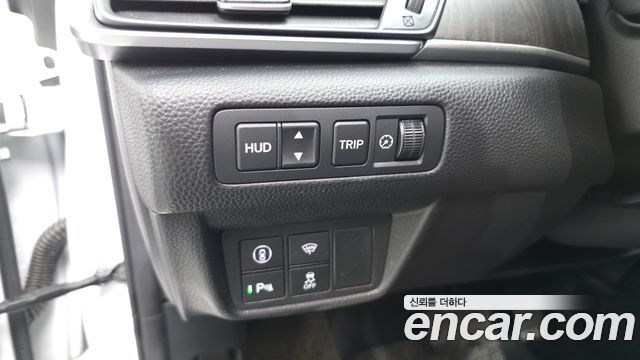 Honda Accord 2022 — photo 25