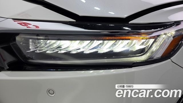 Honda Accord 2022 — photo 8