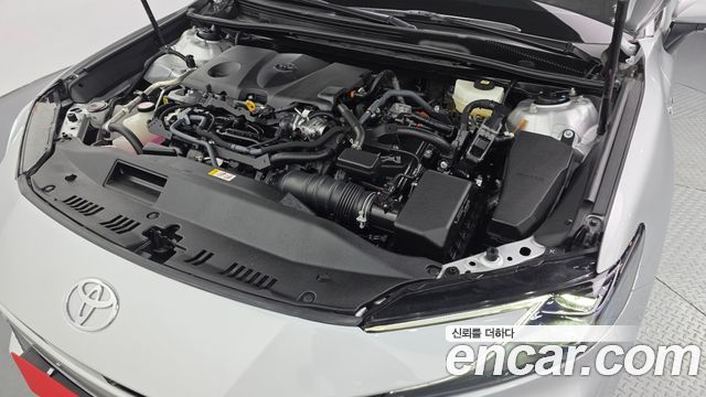 Toyota Camry 2025 — photo 6
