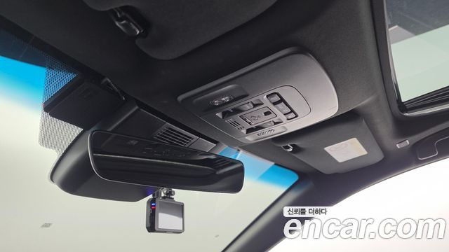 Toyota Camry 2025 — photo 26